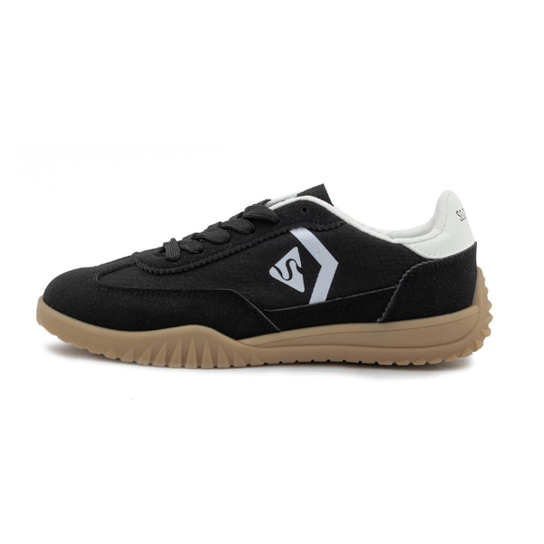 Sneakers Urbanos Suela Baja Y Detalles En Gamuza